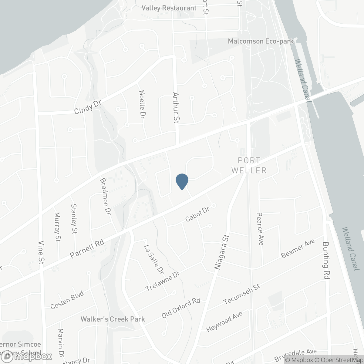 9 BISHOPS ROAD, St. Catharines, Ontario L2M 1T8